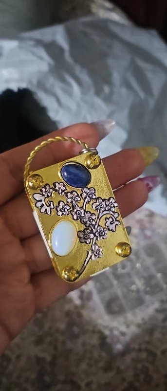 Buyer photo
