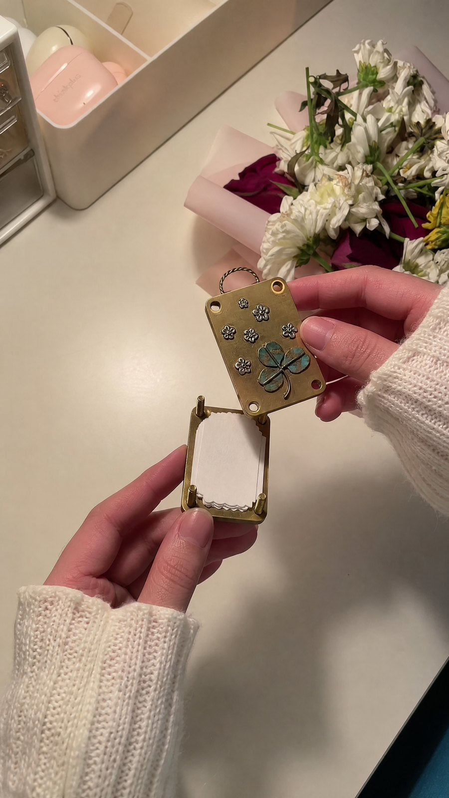 Love Petals pocket flower press